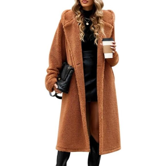 Jackets & Blazers - Women's Faux Fur Coat Hooded Pockets Button Thermal Winter Outerwear